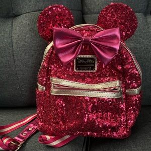 Disney Parks/Loungefly Hot Pink Sequin Minnie Mouse backpack EUC